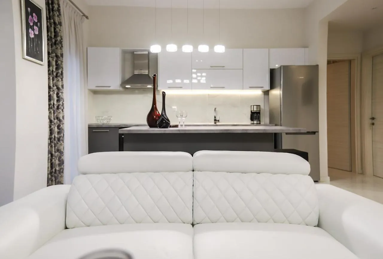 Erythrina #Colony_Deluxe_Suite Thessaloniki